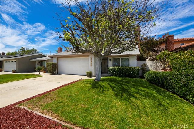 23401 Via Burriana, Mission Viejo, CA 92691