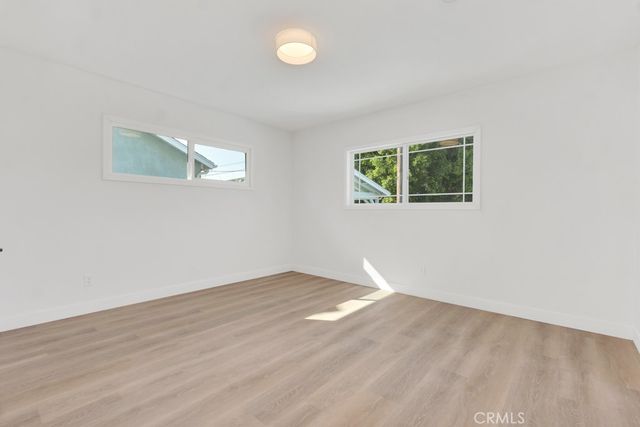 10579 Lev Ave, San Fernando, CA 91345