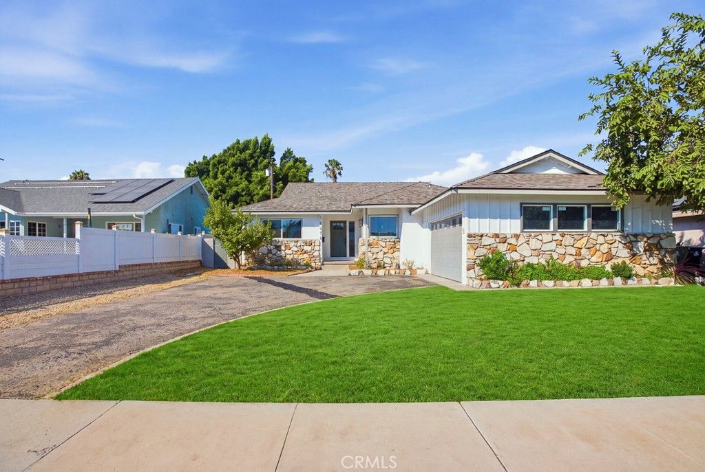 10579 Lev Ave, San Fernando, CA 91345