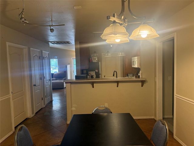 401 Poppy Lane, Norman, OK 73069