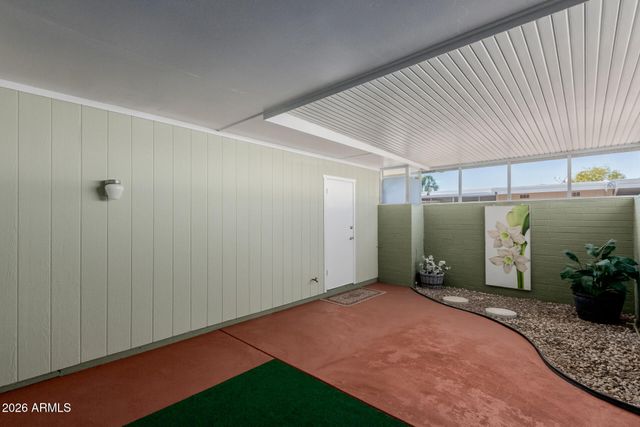 10943 W COGGINS Drive, Sun City, AZ 85351