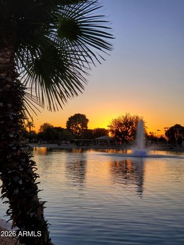 10943 W COGGINS Drive, Sun City, AZ 85351