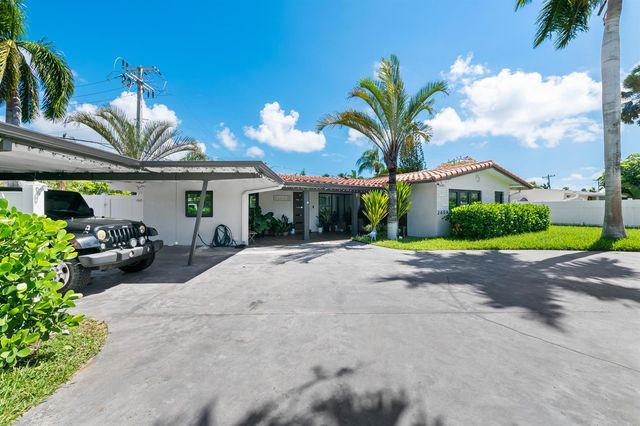 2601 NE 8th Court, Pompano Beach, FL 33062