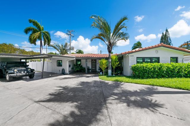 2601 NE 8th Court, Pompano Beach, FL 33062