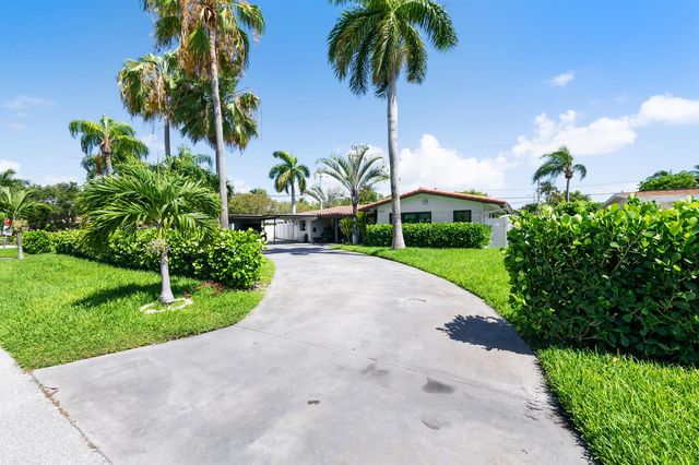 2601 NE 8th Court, Pompano Beach, FL 33062