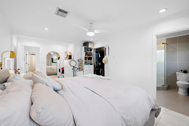 2601 NE 8th Court, Pompano Beach, FL 33062