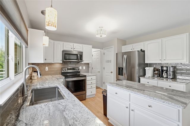 15 Shockton Court, Springboro, OH 45066