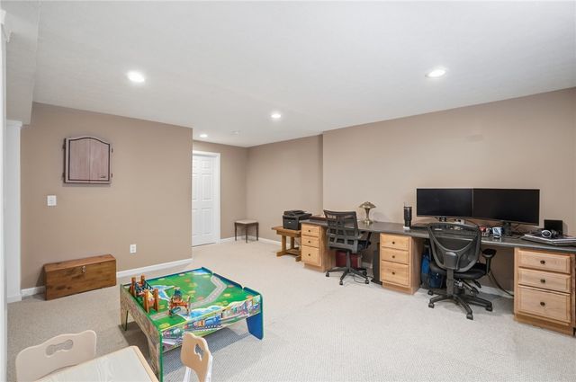 15 Shockton Court, Springboro, OH 45066