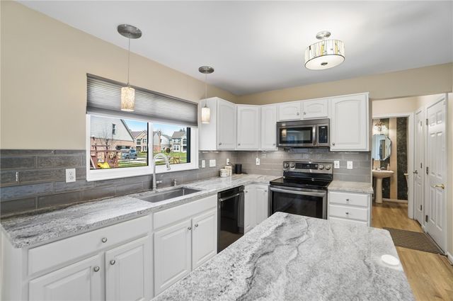 15 Shockton Court, Springboro, OH 45066