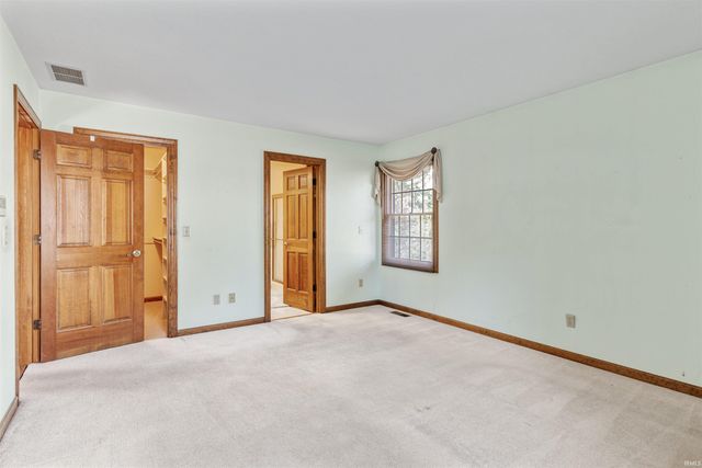 1805 Lakewood Drive, Fort Wayne, IN 46819