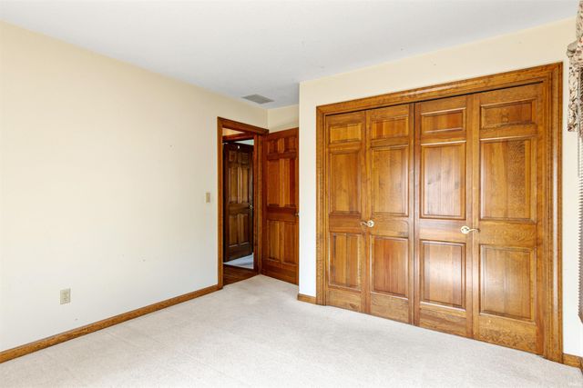 1805 Lakewood Drive, Fort Wayne, IN 46819