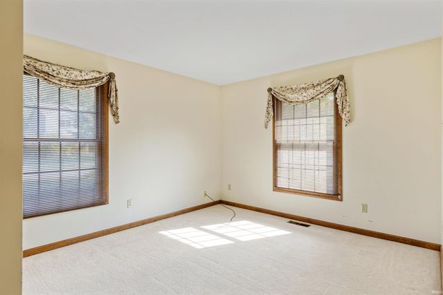 1805 Lakewood Drive, Fort Wayne, IN 46819