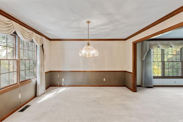 1805 Lakewood Drive, Fort Wayne, IN 46819