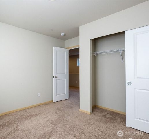 1033 Banyan Street, Bremerton, WA 98310