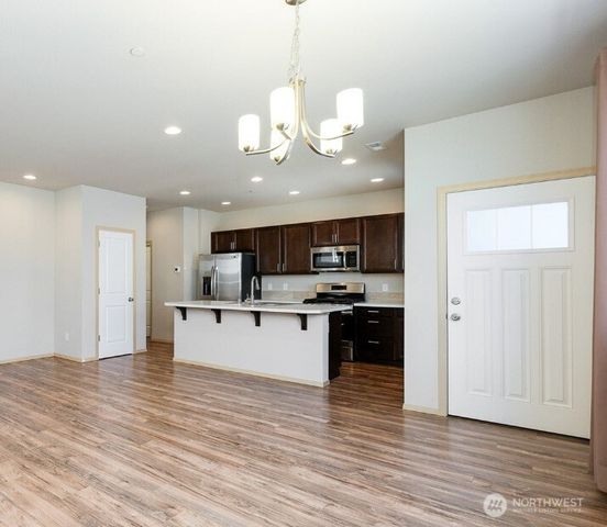 1033 Banyan Street, Bremerton, WA 98310