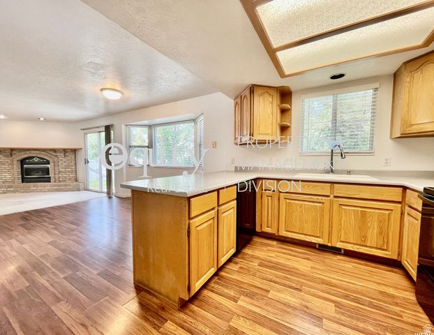 11742 S TATTERED ANGEL CV, Riverton, UT 84065