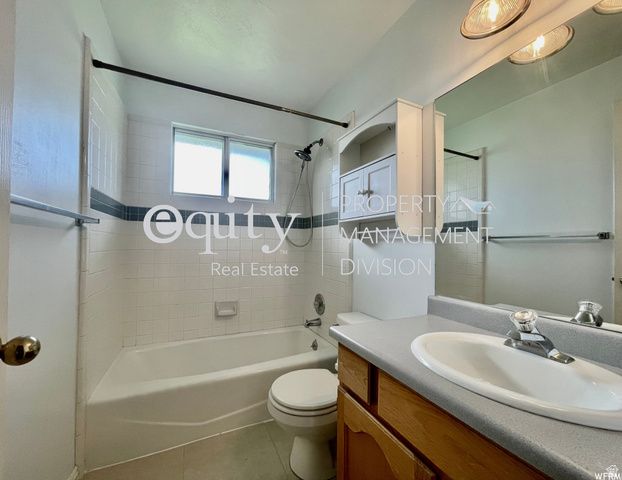 11742 S TATTERED ANGEL CV, Riverton, UT 84065