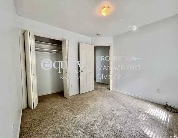 11742 S TATTERED ANGEL CV, Riverton, UT 84065