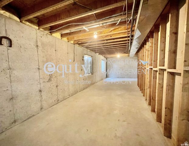 11742 S TATTERED ANGEL CV, Riverton, UT 84065