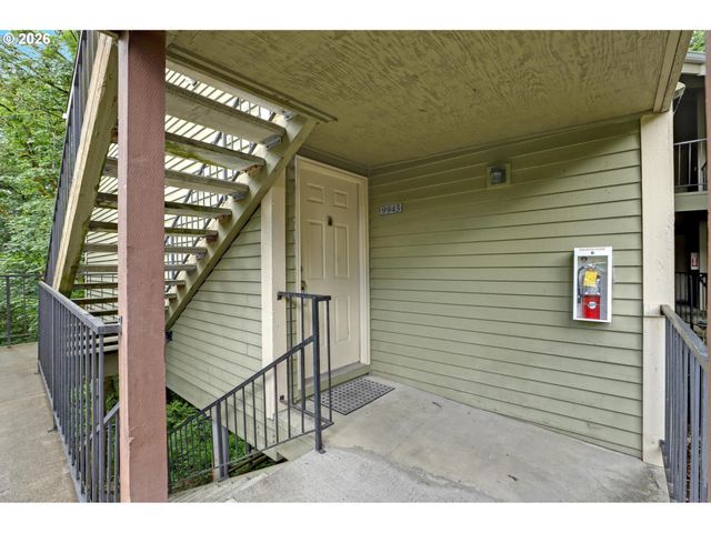 9943 Se TALBERT St, Clackamas, OR 97015