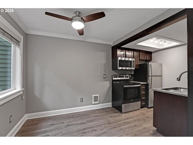 9943 Se TALBERT St, Clackamas, OR 97015