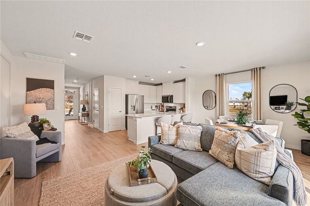 9734 Venetian Square, Vero Beach, FL 32966