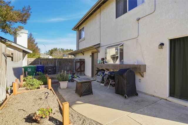 4227 Whispering Pines, Santa Maria, CA 93455