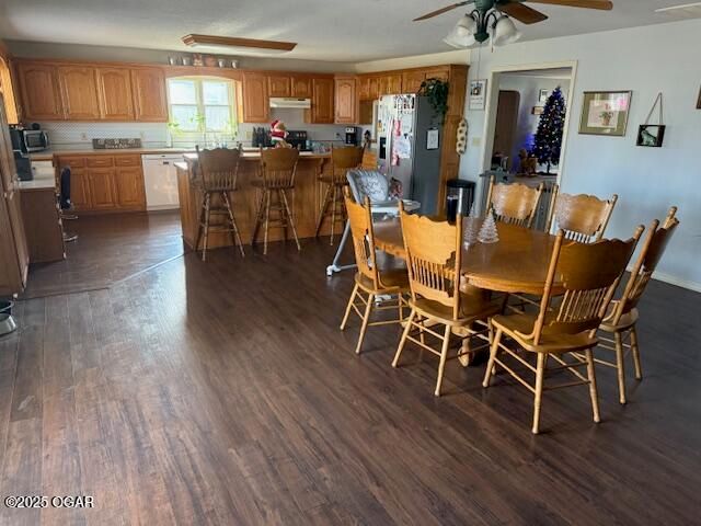 220 S Park Avenue, Aurora, MO 65605