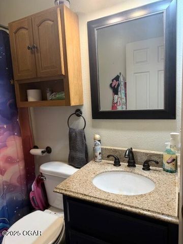 220 S Park Avenue, Aurora, MO 65605