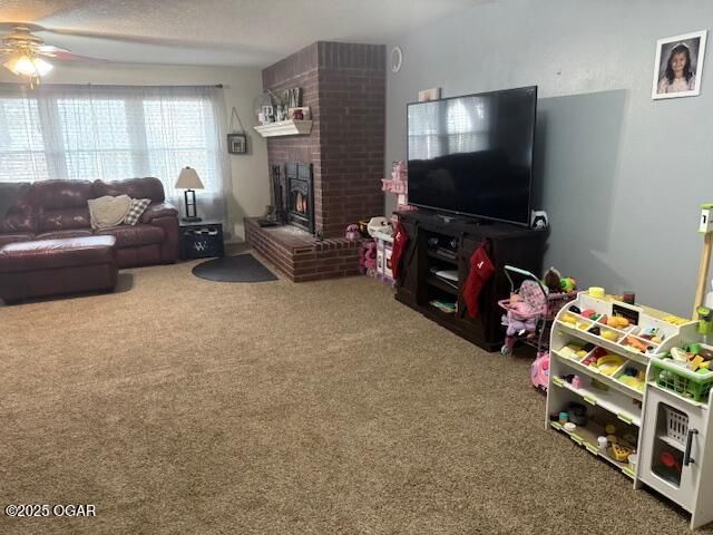 220 S Park Avenue, Aurora, MO 65605