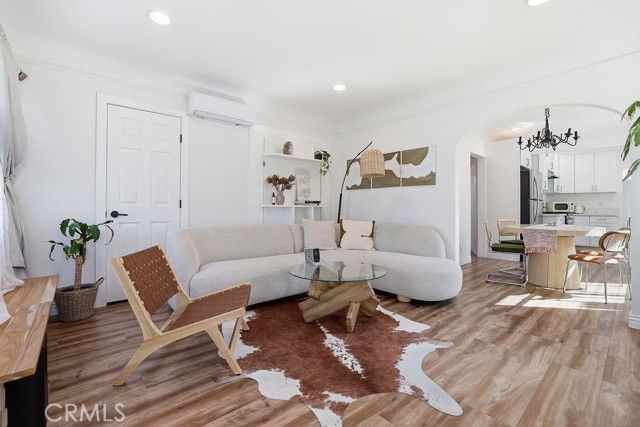 472 E Sunset Street, Long Beach, CA 90805