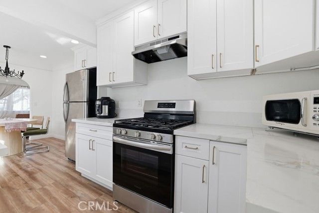 472 E Sunset Street, Long Beach, CA 90805