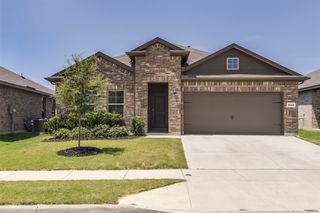 8620 High Hill Drive, Fort Worth, TX 76179