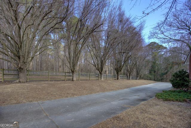 2095 Flat Shoals Road SW, Conyers, GA 30094