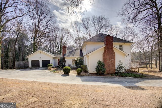 2095 Flat Shoals Road SW, Conyers, GA 30094