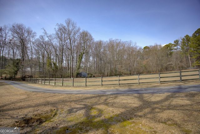 2095 Flat Shoals Road SW, Conyers, GA 30094