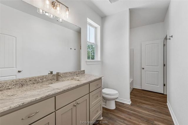 1220 Neal Pickett Drive, College Station, TX 77840