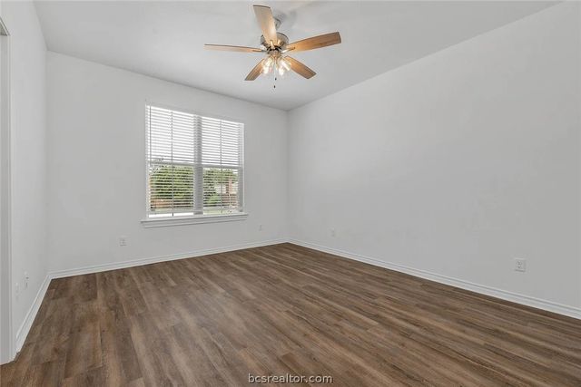 1220 Neal Pickett Drive, College Station, TX 77840