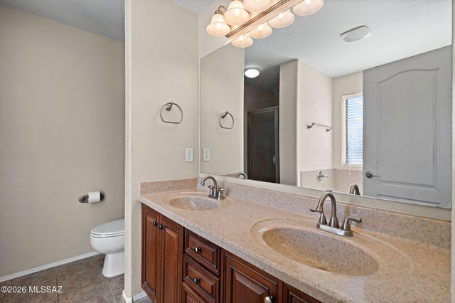 1811 N Mandeville Lane, Casa Grande, AZ 85122