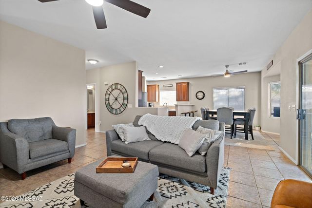 1811 N Mandeville Lane, Casa Grande, AZ 85122