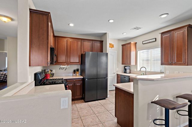 1811 N Mandeville Lane, Casa Grande, AZ 85122