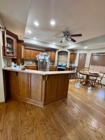 403 PETERSON LN, Ashland, MO 65010