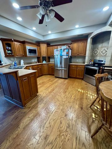 403 PETERSON LN, Ashland, MO 65010