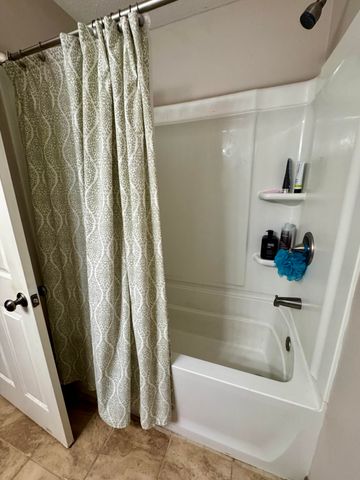 403 PETERSON LN, Ashland, MO 65010