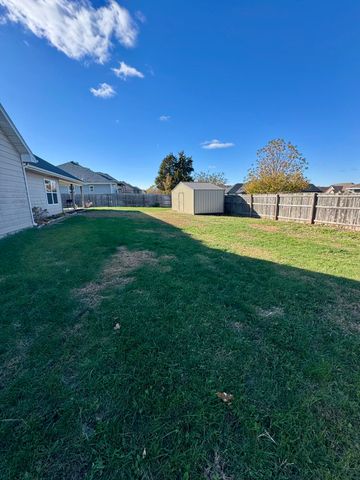 403 PETERSON LN, Ashland, MO 65010