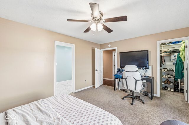 979 Glenmore Trail, Brownsburg, IN 46112