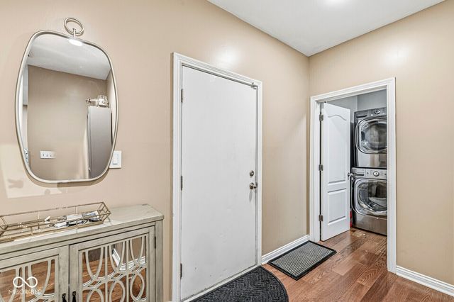 979 Glenmore Trail, Brownsburg, IN 46112