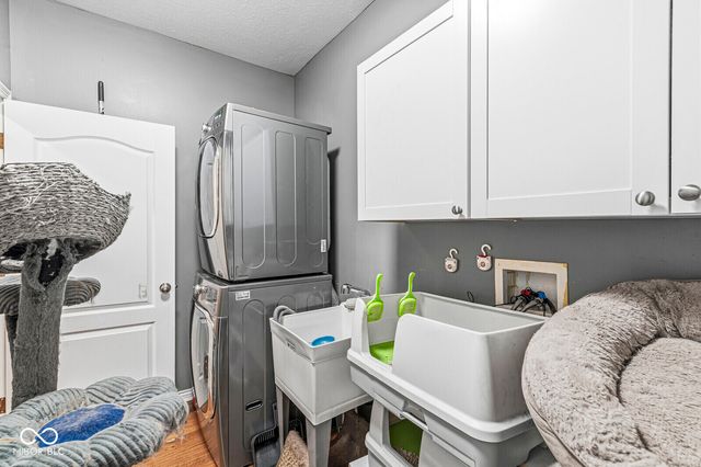 979 Glenmore Trail, Brownsburg, IN 46112