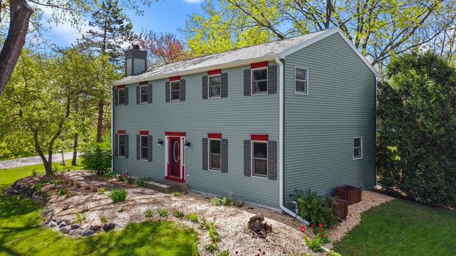 235 Evergreen LANE, Twin Lakes, WI 53181