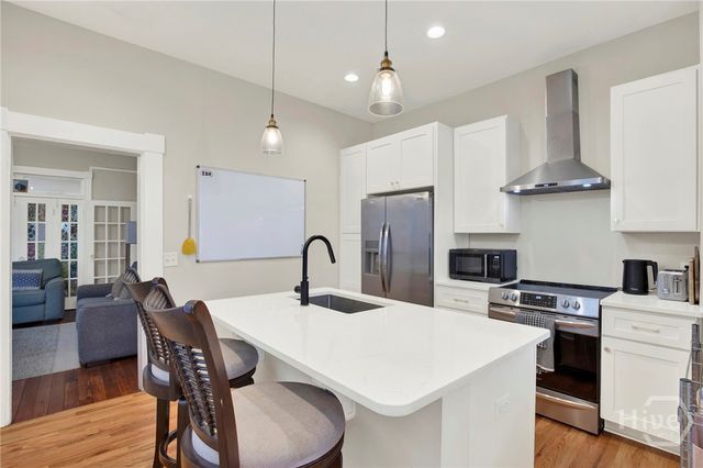 528 E Park Avenue, Savannah, GA 31401